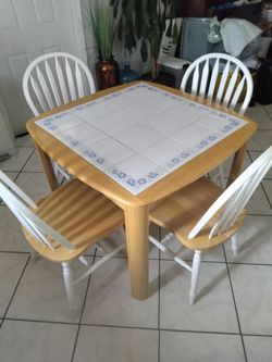Kitchen table