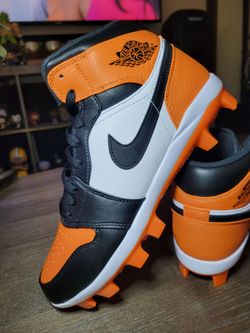 JORDAN 1 RETRO HIGH MCS SE CLEAT 'SHATTERED BACKBOARD' (2025)