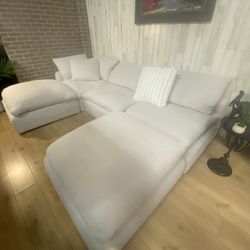 Restoration Hardware Cloud Couch Free Delivery 
