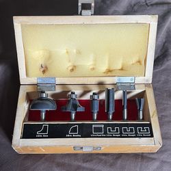 Vintage Craftsman 6-Piece Carbine Tipped Router Bit Set in Wooden Case
