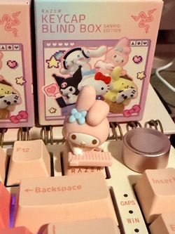 Razer Keycap Blind Box Sanrio Edition
