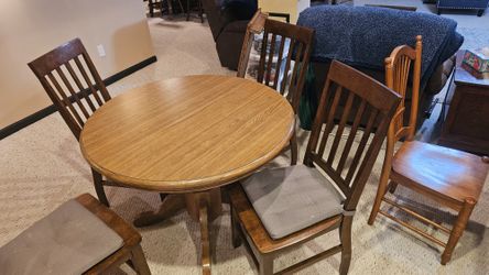 Kitchen Table