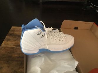 New Kid’s Air Jordan 12 Retro size 6Y/7.5W
