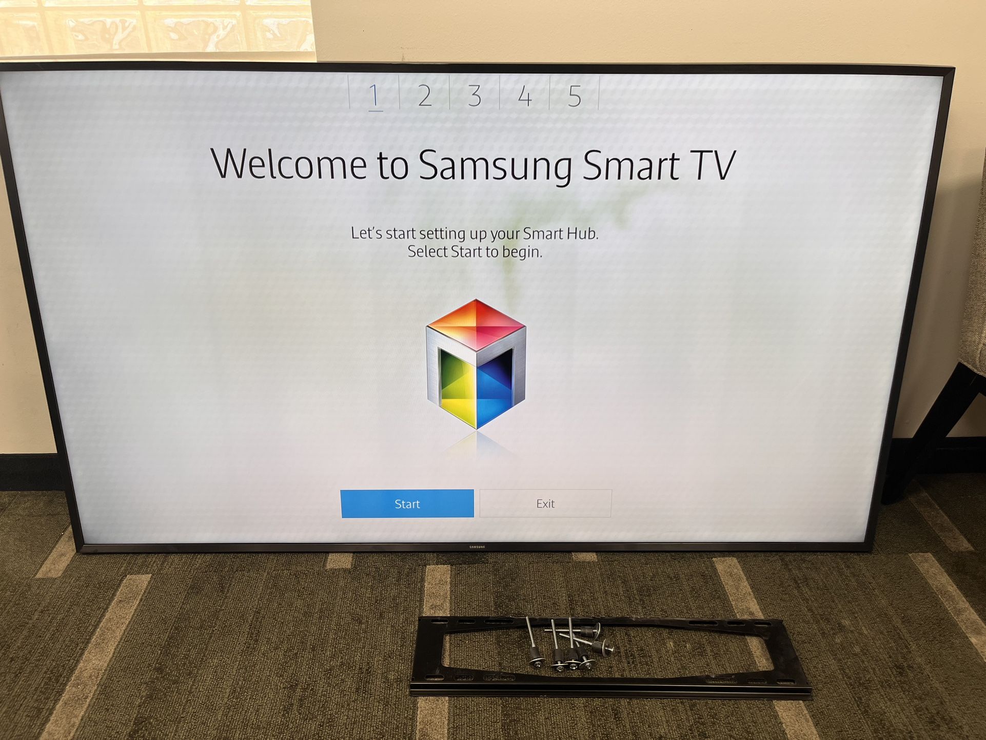 Samsung 75” Smart LED TV