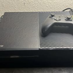 Xbox One Gen 1, Used, Black With Controller - Working Well - Tested