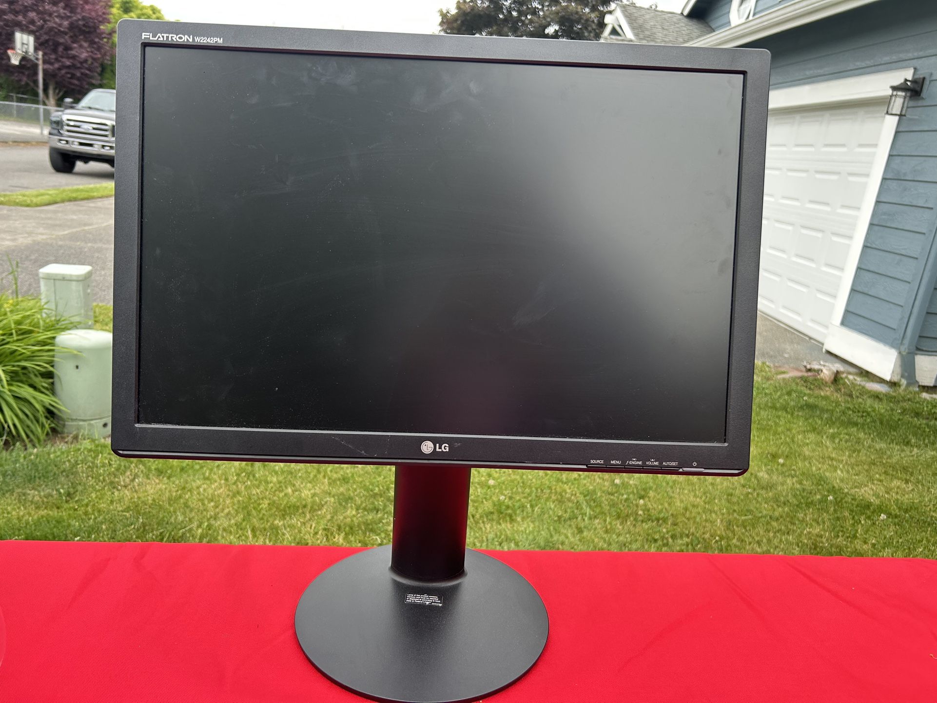 Computer Monitor- LG Flatron