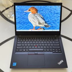 Premium Lenovo ThinkPad Business laptop - i5-1135G7 16GB RAM 256GB SSD Windows 11 Pro PAID $1000!