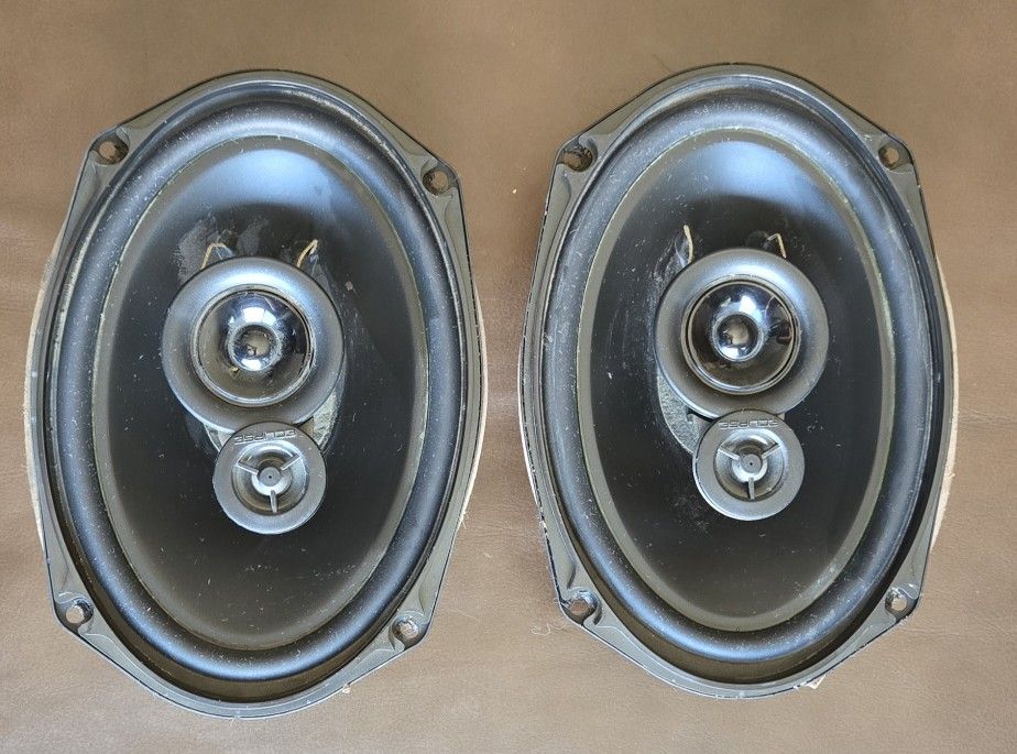 Eclipse 6x9 car stereo speakers.