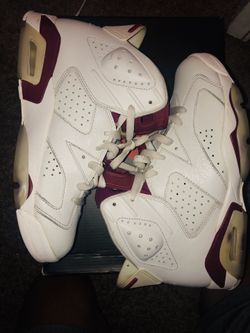 Maroon 6 size 8