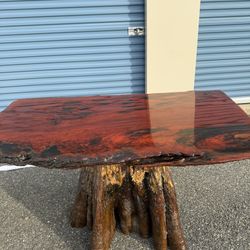 Table Live Edge