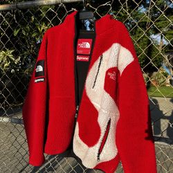 Supreme X North Face Sweater 