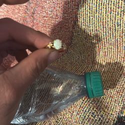 18k Opal Ring
