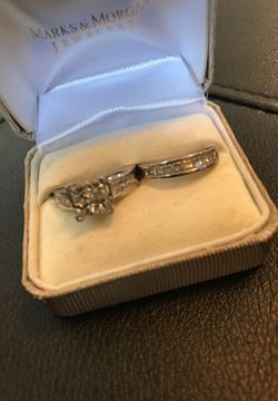 2 KARAT PRINCESS CUT RING SET