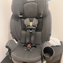 Graco Turn2Me 3-in-1 Car Seat