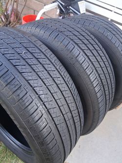 3 tires 275/55/20..Vantage HT....