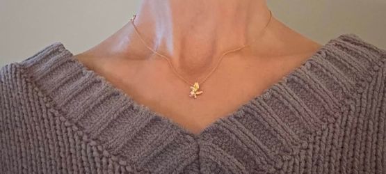 Tiffany necklace- Paloma Picasso Olive Leaf Pendant