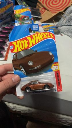 Hot Wheels Porsche Carrera 