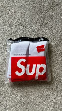 Supreme socks