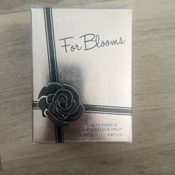 For Blooms Eau de Parfum Spray, 3.4 FL OZ, 100ml, Rose Fragrance