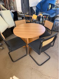 Offices To Go Round Table with 4 Zesthouse Chairs. 36 W x 36 D x 29 H
