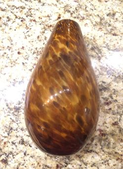 Flower vase. Elegant and beautiful.