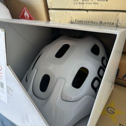 NEW POC Trabec Race with MIPS Technology