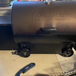 Traeger Smoker Grill, Tailgater