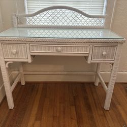 Desk/Vanity and mirror