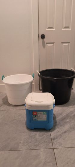 Igloo 12 Quart Cooler & 2 Heavy Duty Storage Tube (8 gal & 18 gal) - take all for $10