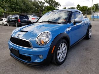 (2014 MiniCooper S 4 CYL TURBO 1.6L)(CLEAN TITLE)