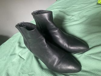 Steve Madden Audience Boots NWT for Sale in Montclair CA OfferUp