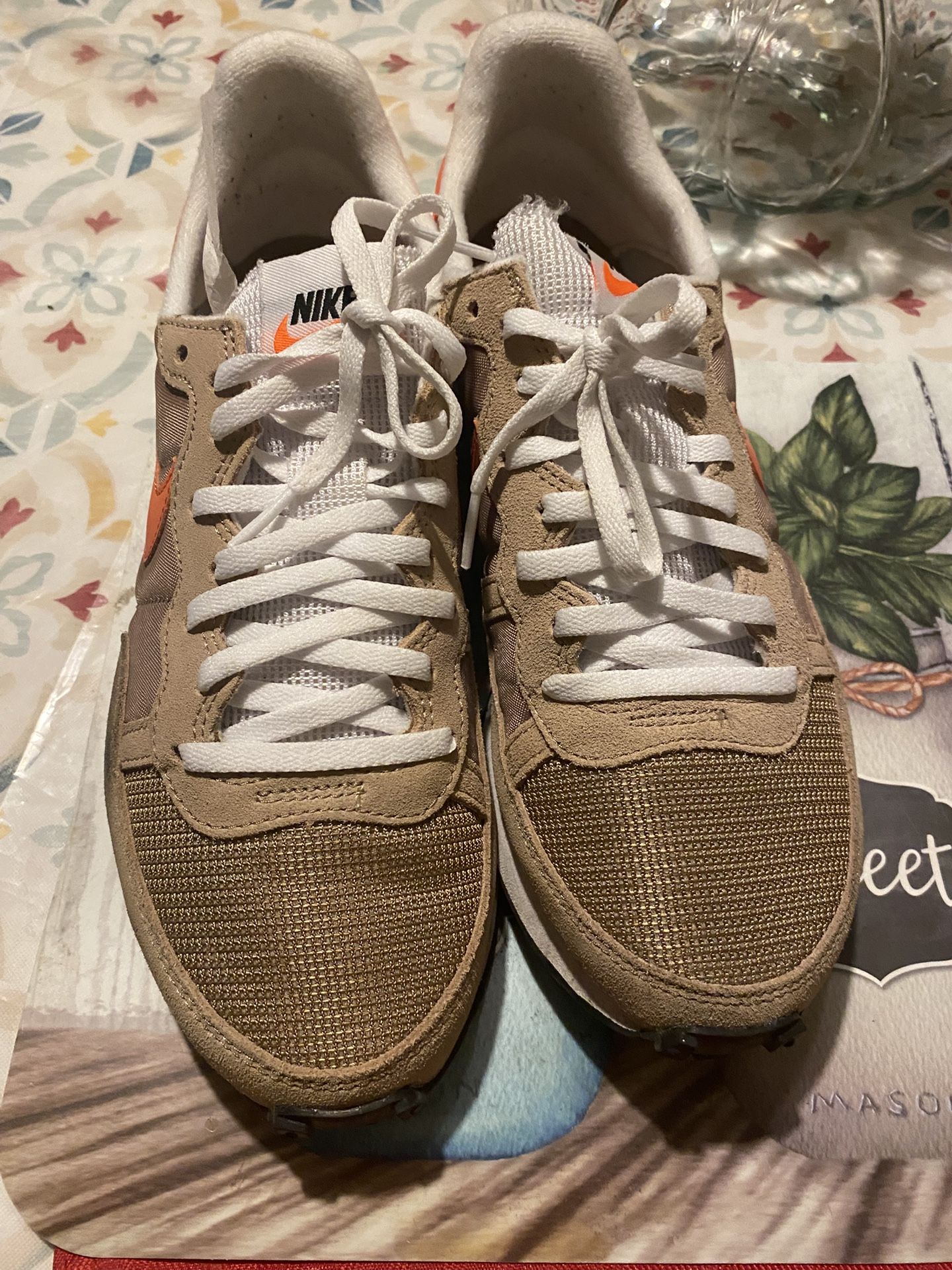 Nike