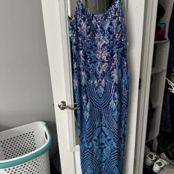 Women’s dresses