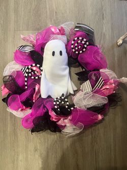Cute pink girly ghost Halloween wreath