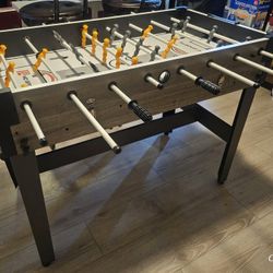 Foosball Table Game 2 in 1 (IN BURIEN)