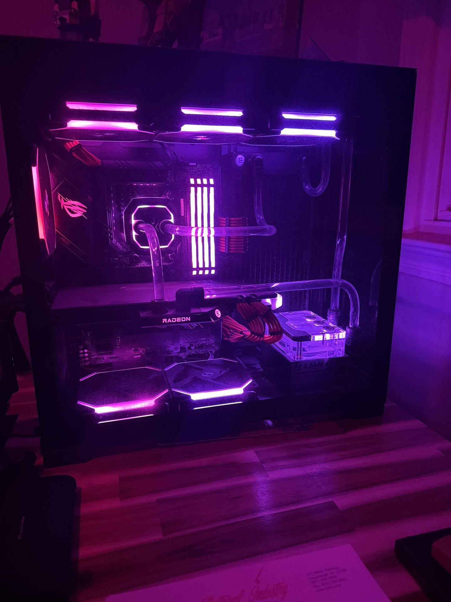 High-End Custom Water-Cooled Gaming PC – Ryzen 5800X / RX 6800 – Clean, Maintained, Ready (Price Negotiable)