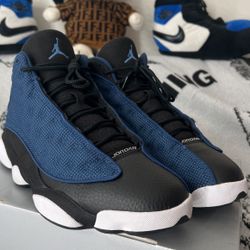 AIR JORDAN RETRO 13