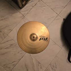 Drum Cymbal Bundle – Paiste Crash + Zildjian & Sabian Cymbal Cases. $120 OBO