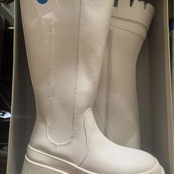 Corene tall boots
