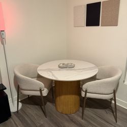 Dining Table With Chairs 