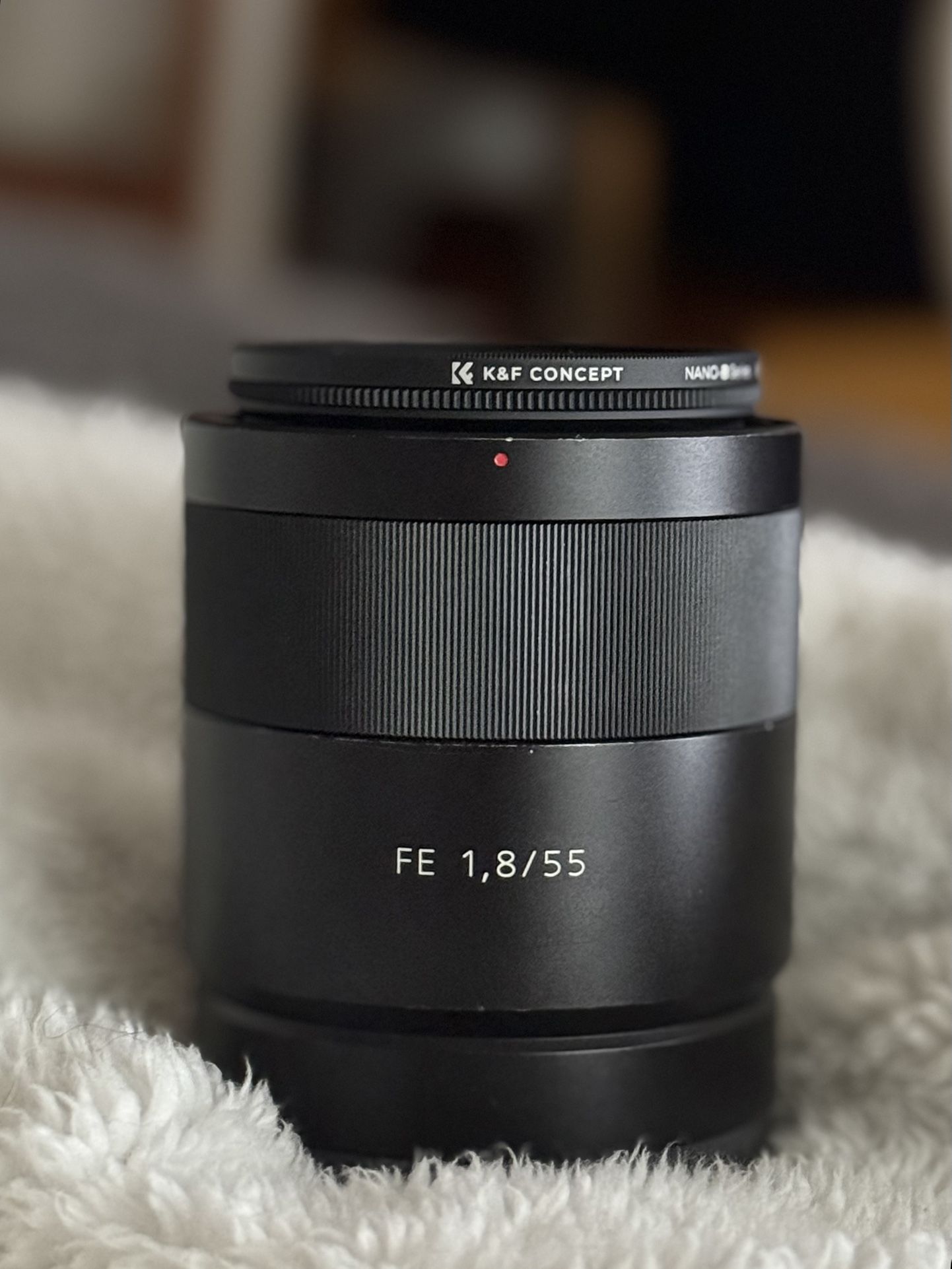 Sony Zeiss Sonnar T* FE 55mm F1.8 ZA Lens