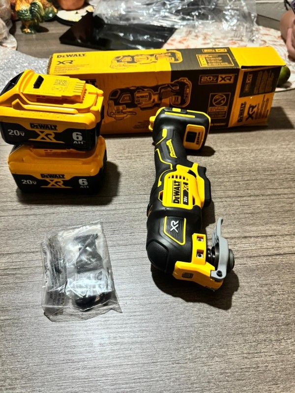 Dewalt Mutltytoll Vivrator