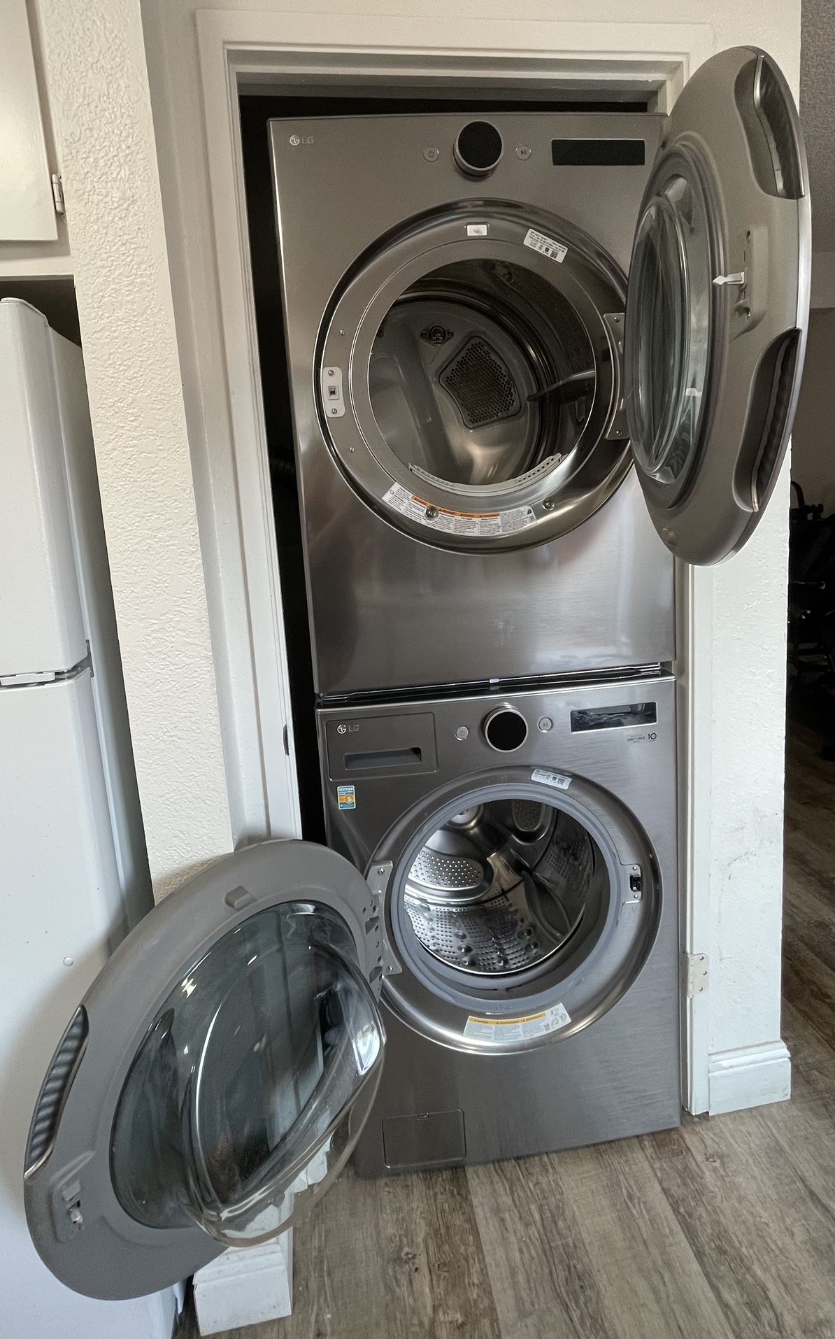 washer and dryer