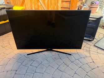 Samsung Flat Screen LED TV with Stand — 55 inch