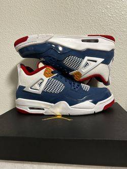 Messy Room Jordan 4