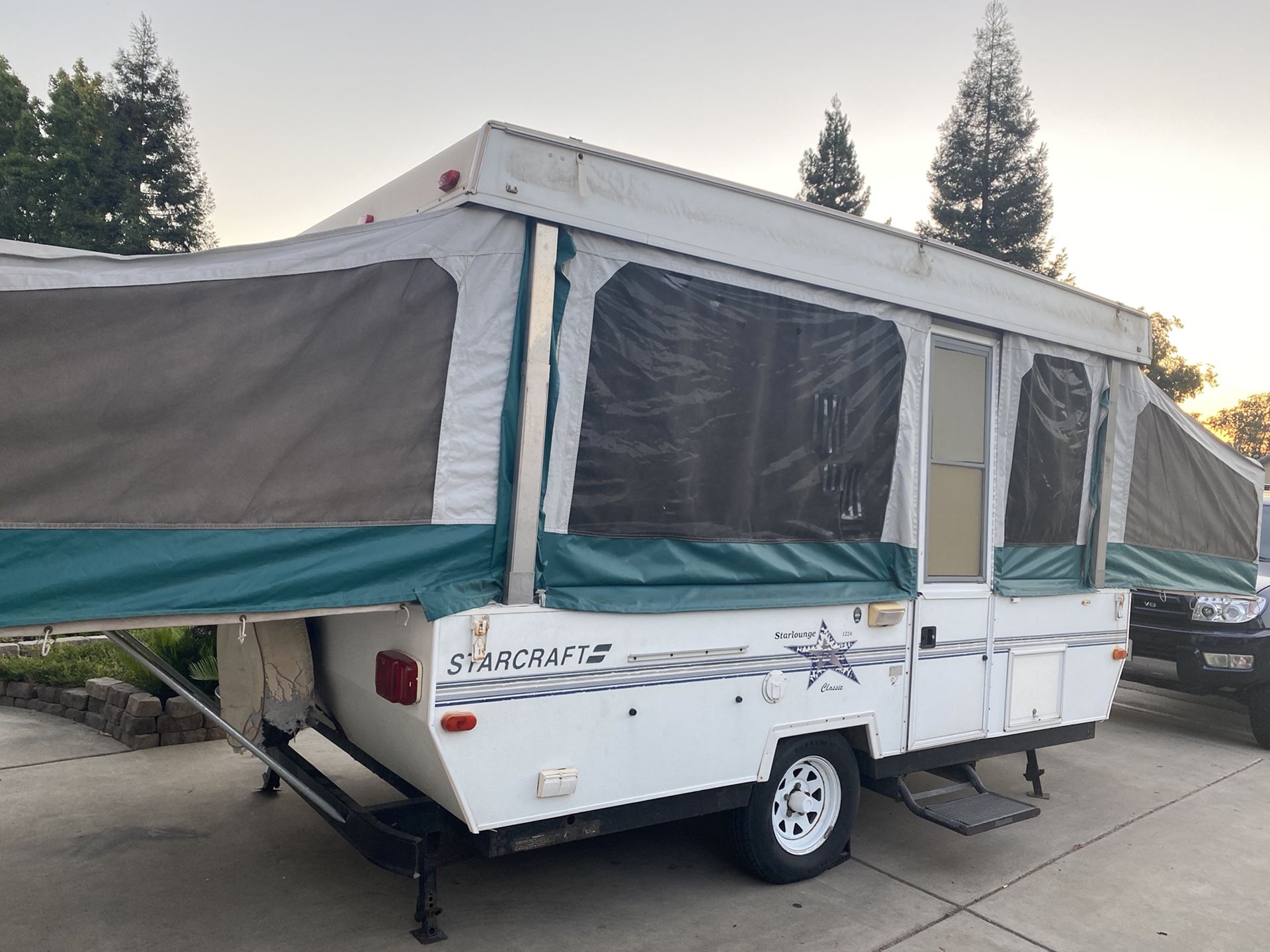 1997 Starcraft Tent