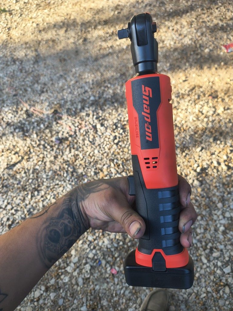 Snap On Electric Ratchet Set With Charger & Deep Impact Socket Set NEW