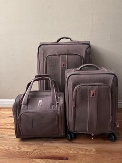 Women’s Luggage