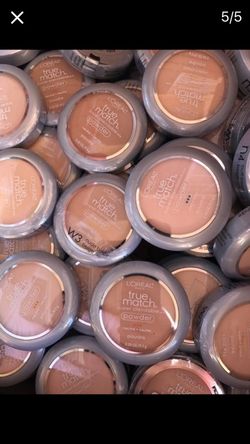 True match ( compact makeup ) or powder, 4$ each