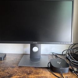 2 Monitors and 4k dock station